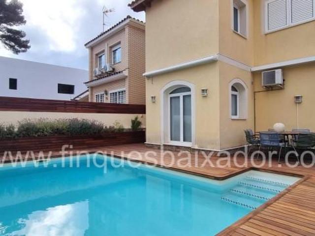 Casa en alquiler en Castelldefels, Baixador