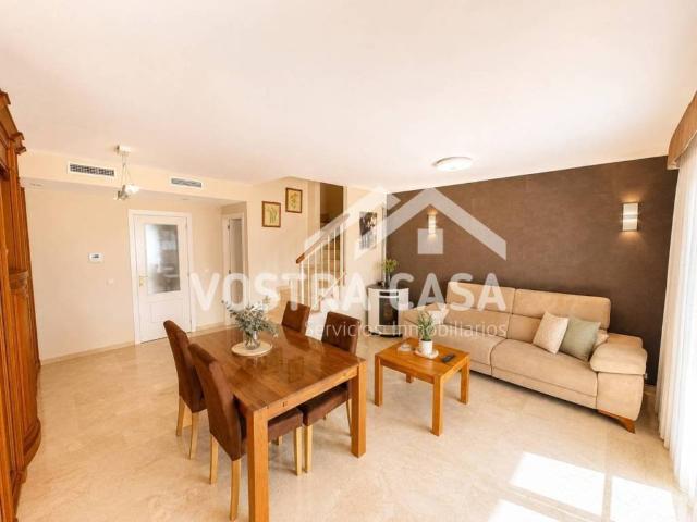 Casa en alquiler en La Hoya de Buñol, Valencia
