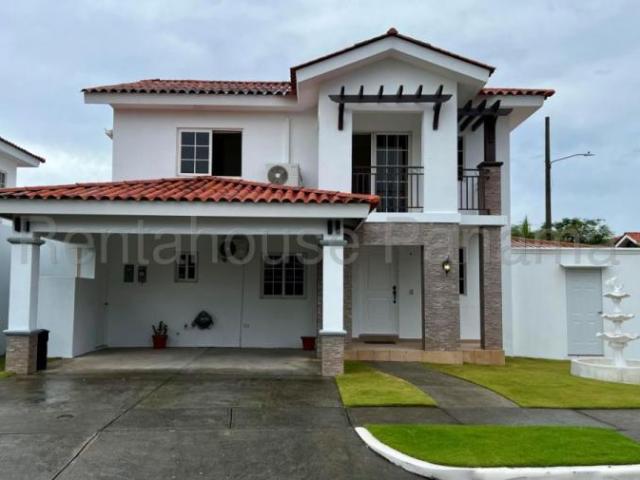Casa alquiler en Ciudad de Panamá, Panamá