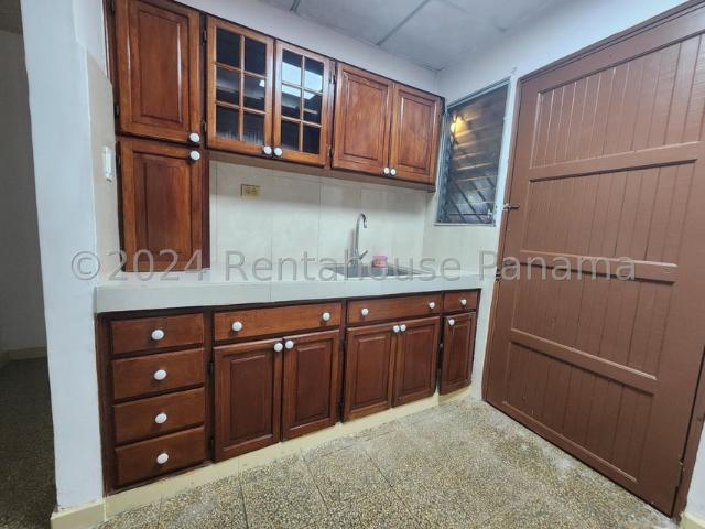 Casa en Alquiler en Colon, Colón