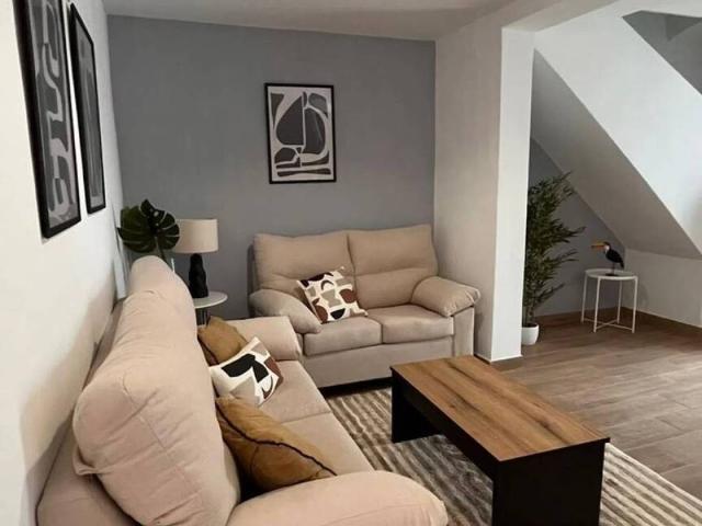 Casa en alquiler en Coria Del Río