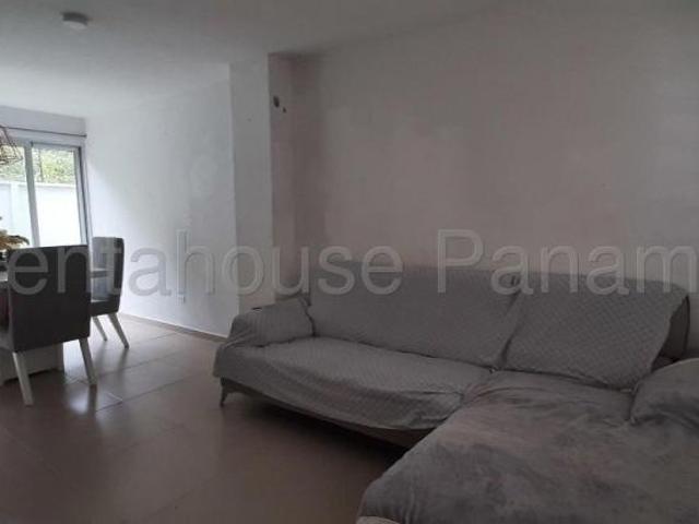 Casa en Alquiler en EL CRISOL SAN MIGUELITO Panamá 109 m2. 3 hab