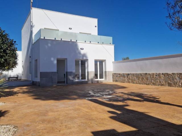 Casa en alquiler en Dolores