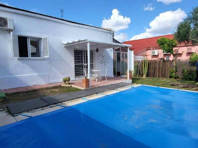 Casa en alquiler en Espartinas