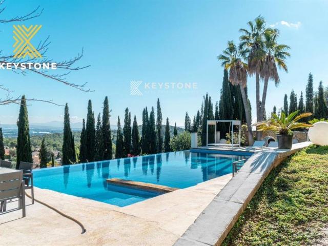 Casa en alquiler en Esporles