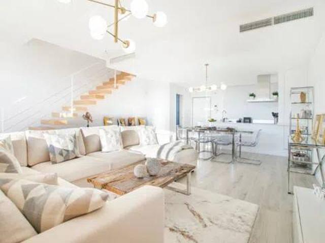 Casa en alquiler en Resinera-Voladilla, Costa del Sol Occidental