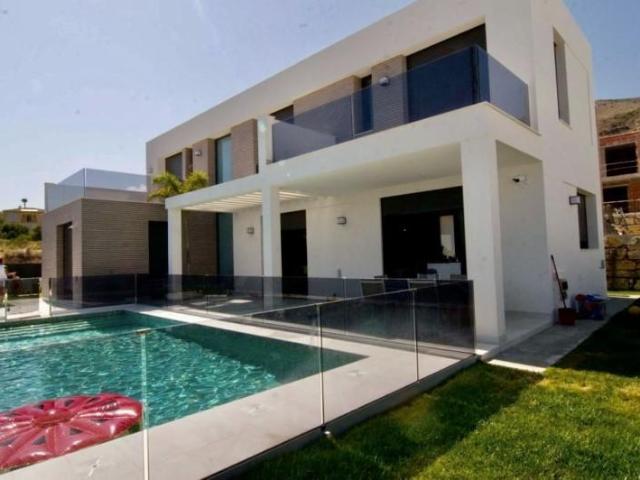 Casa en alquiler en Finestrat, Urbanització Golf Badia
