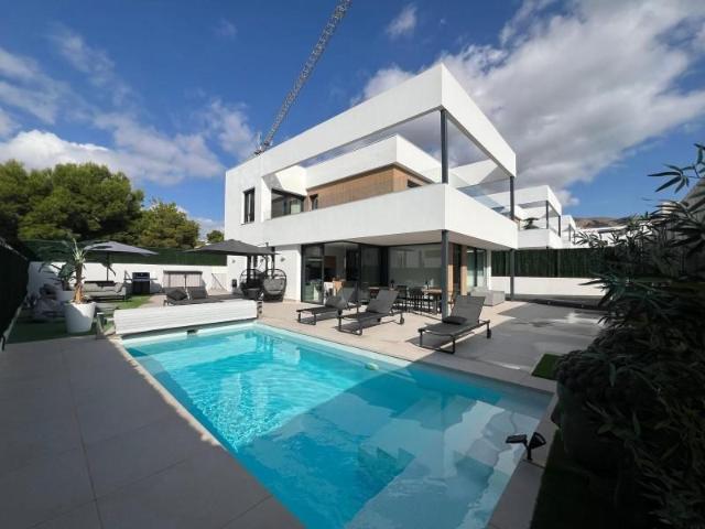 Casa en alquiler en Finestrat, Valencia