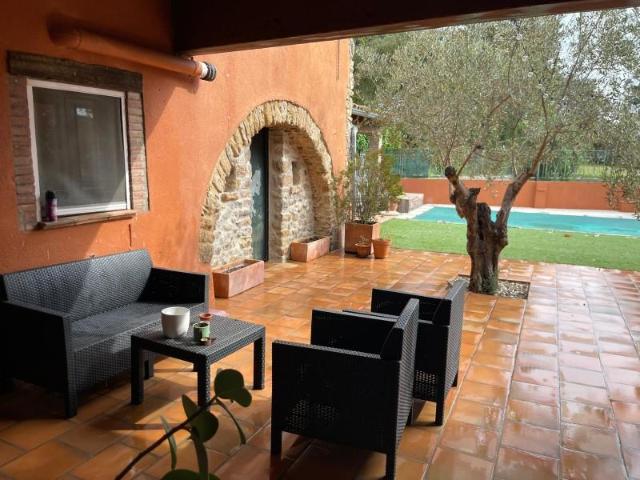 Casa en alquiler en Garrigàs, Girona