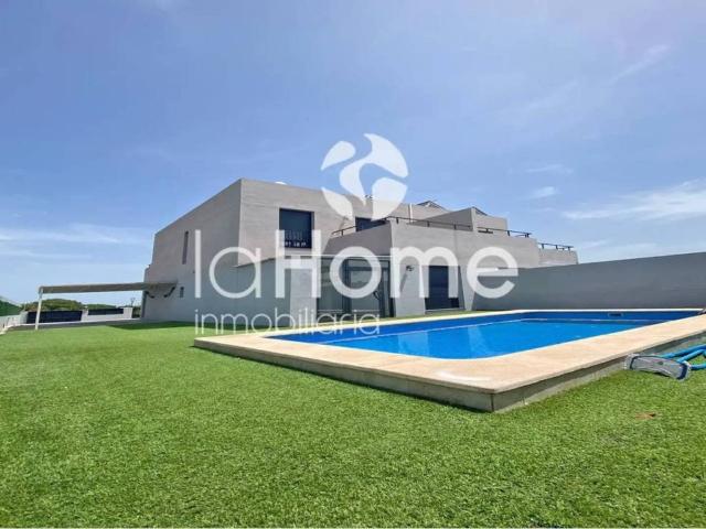 Casa en alquiler en l'Horta Nord, Valencia