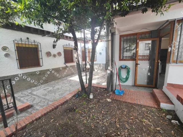 Casa en alquiler en Granada