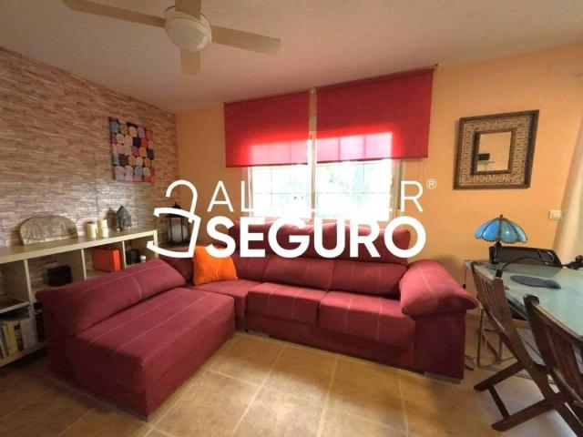 Casa en alquiler en La Adrada, Castilla y León