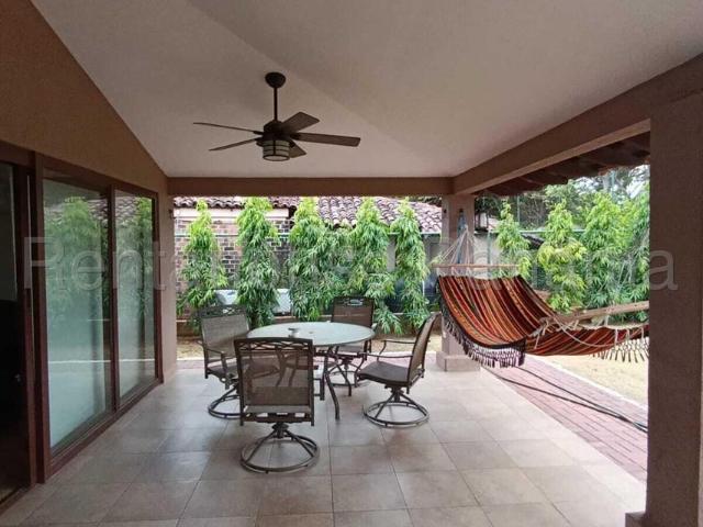Casa en Alquiler en La Arena, Chitré