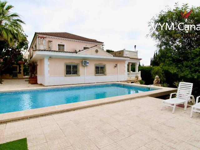 Casa en alquiler en la Marina Baixa, Valencia