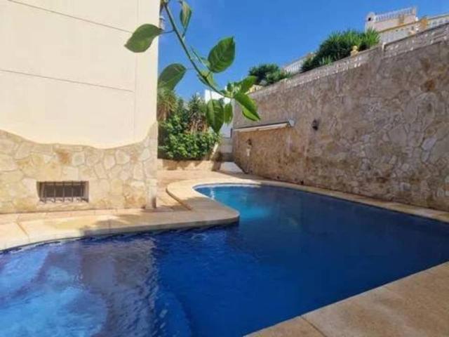 Casa en alquiler en la Marina Baixa, Valencia