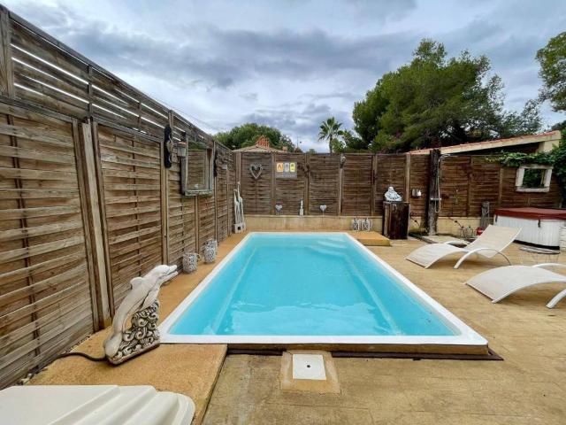 Casa en alquiler en L'alfàs Del Pi, Alicante