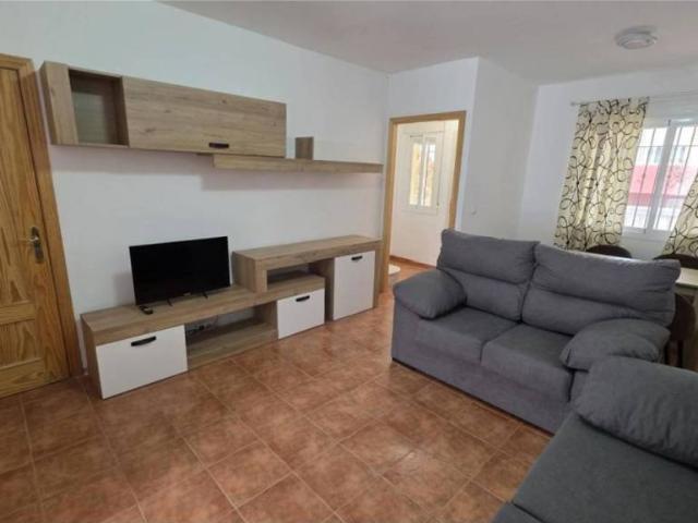 Casa en alquiler en Las Gabias, Andalucía