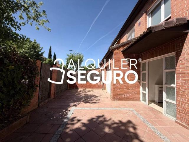 Casa en alquiler en Las Rozas De Madrid, Madrid