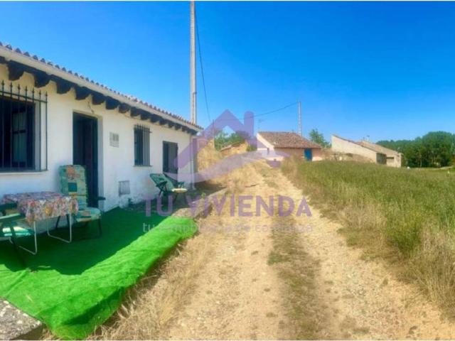 Casa en venta en Loma De Ucieza, Castilla y León