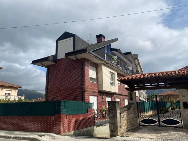 Casa en alquiler en Los Corrales De Buelna, Cantabria