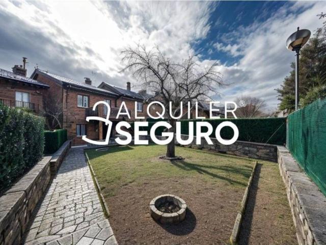 Casa en alquiler en Manzanares El Real, Madrid