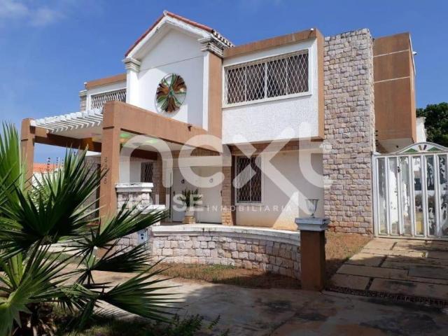 Casa en alquiler en Cacique Mara, Maracaibo