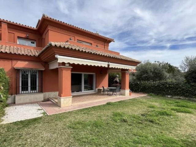 Casa en alquiler en El Rosario, Costa del Sol Occidental