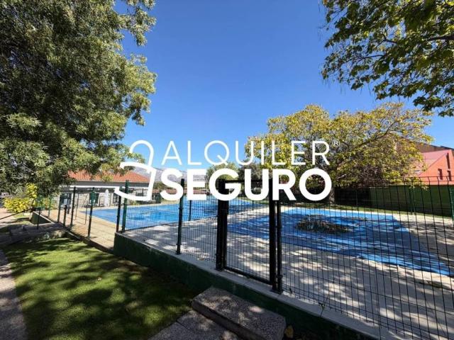 Casa en alquiler en Moralzarzal, Madrid
