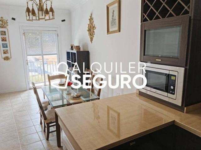 Casa en alquiler en Morón De La Frontera, Andalucía