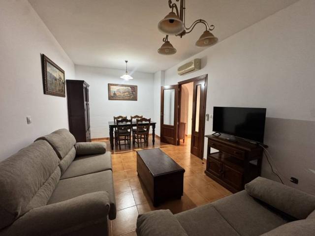 Casa en alquiler en Morón De La Frontera, Andalucía