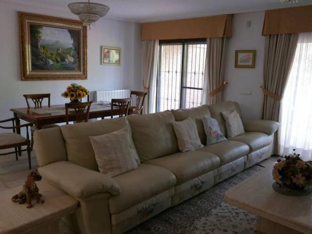 Casa en alquiler en Mutxamel