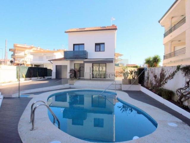 Casa en alquiler en Nigrán