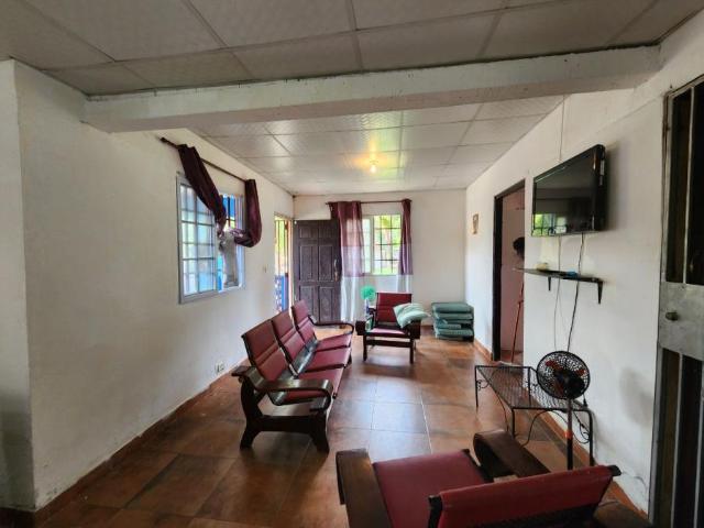 Casa en Alquiler en Nombre de Dios La Guaira Colón 78 m2. 3 hab