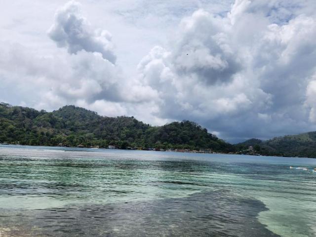 Casa en Alquiler en Nombre de Dios La Guaira Colón 78 m2. 3 hab