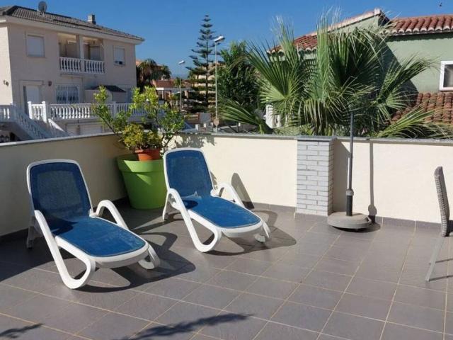 Casa en alquiler en Oliva