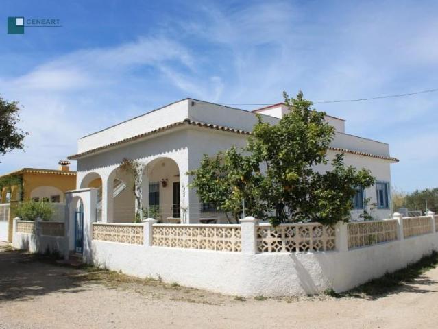 Casa en alquiler en Oliva, Valencia