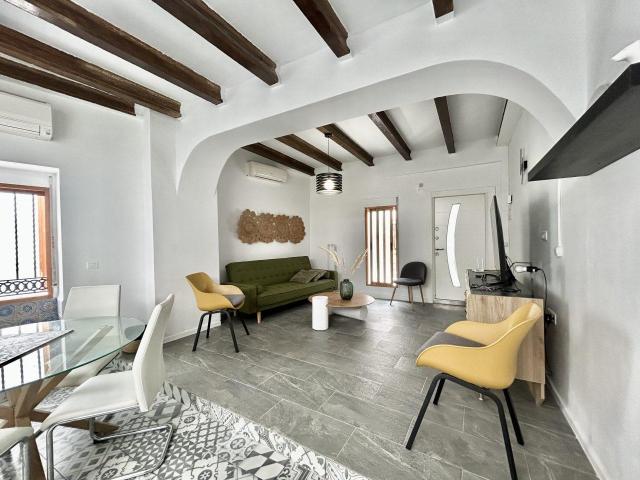 Casa en alquiler en Oliva