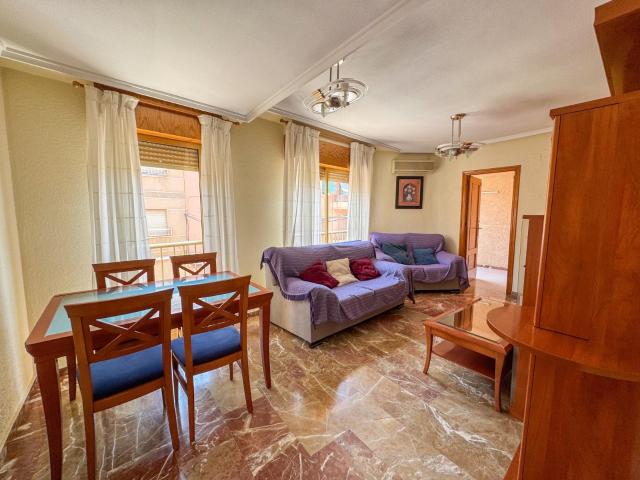 Casa en alquiler en Orihuela, Severo Ochoa
