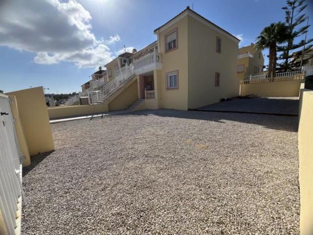 Casa en alquiler en Orihuela