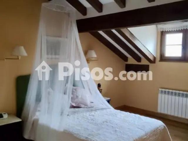 Casa en alquiler en Mazcuerras