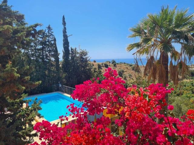 Casa en alquiler en La Axarquía, Andalucía