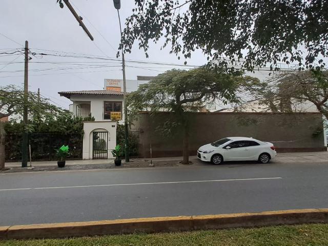 Casa alquiler en Santiago De Surco, Lima Metropolitana