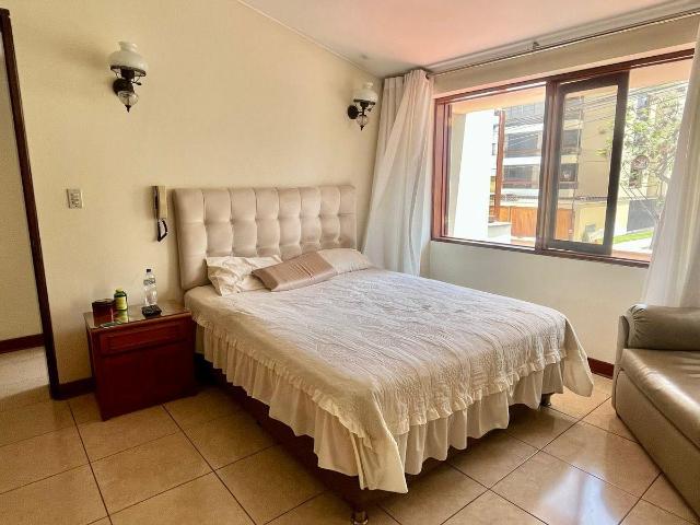 Casa alquiler en Santiago De Surco, Lima Metropolitana