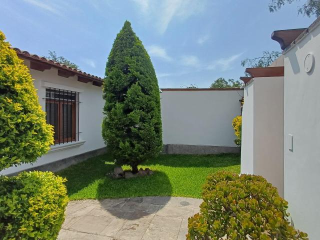 Casa alquiler en Santiago De Surco, Lima Metropolitana
