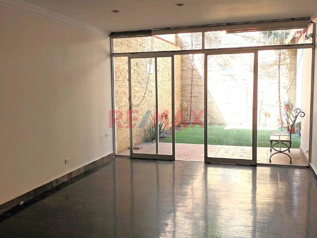 Casa alquiler en Santiago De Surco, Lima Metropolitana