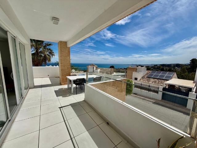 Casa en alquiler en La Sierrezuela, Costa del Sol Occidental