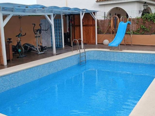 Casa en alquiler en Torrent
