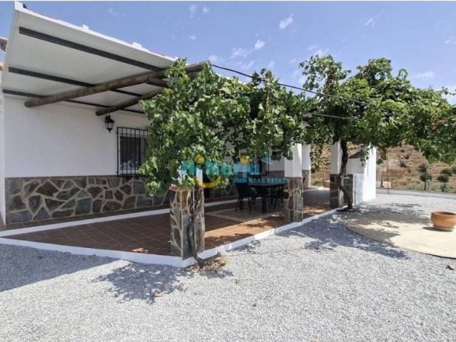 Casa en alquiler en La Axarquía, Andalucía