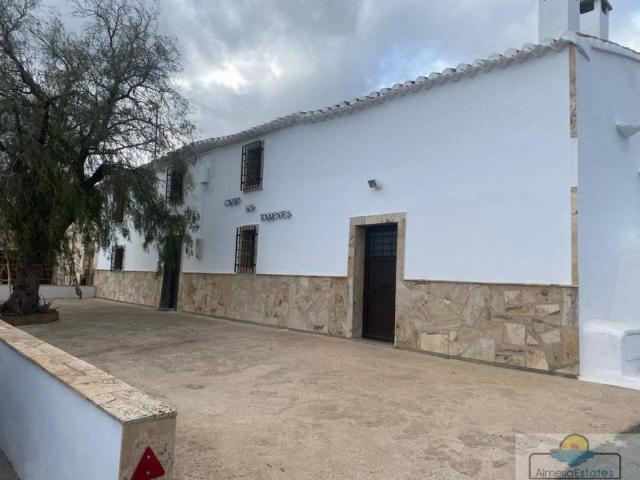 Casa en alquiler en Los Vélez, Andalucía
