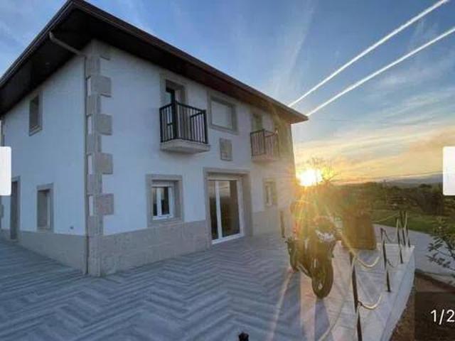 Casa en alquiler en Verín, Galicia